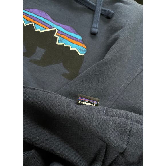 Patagonia Hoodie Regular Fit Uprisal Bear Graphic With Pockets Size Medium - Picture 7 of 8